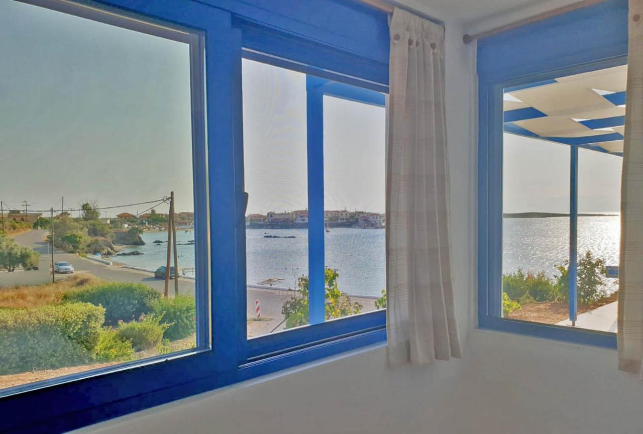 Sea View House *